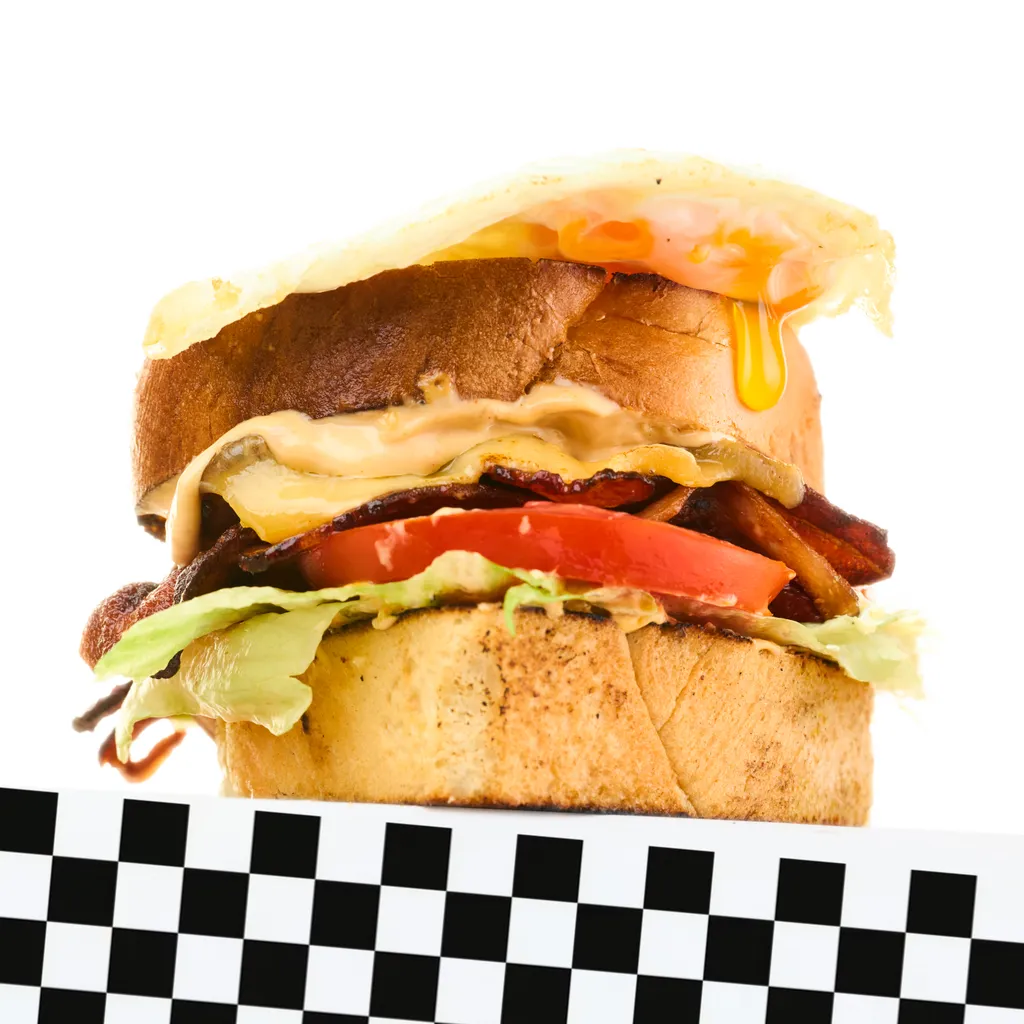 14. BECON TOAST BRUNOO